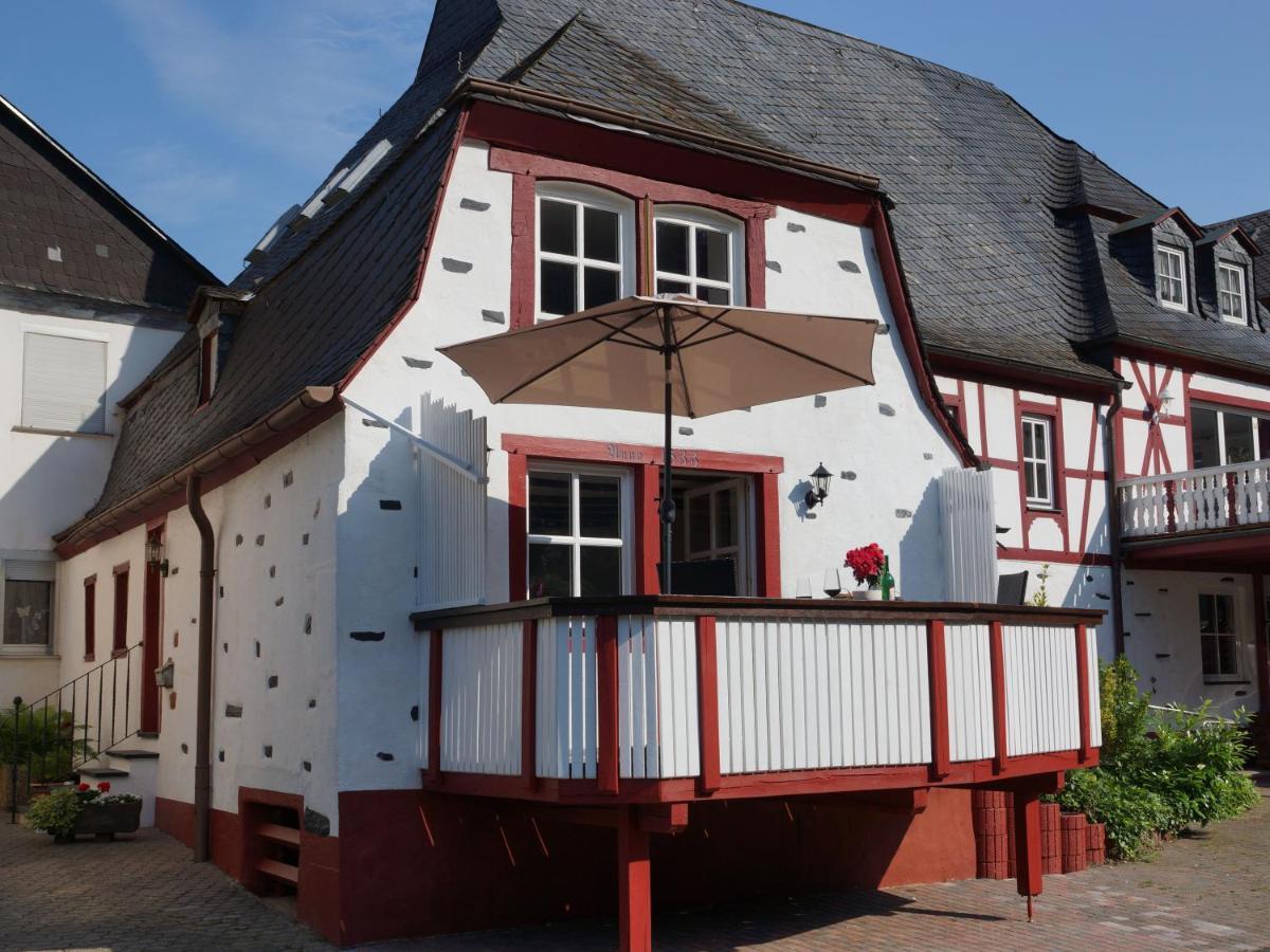 Altes Faehrhaus An Der Mosel Anno1633 Lägenhet Traben-Trarbach Exteriör bild